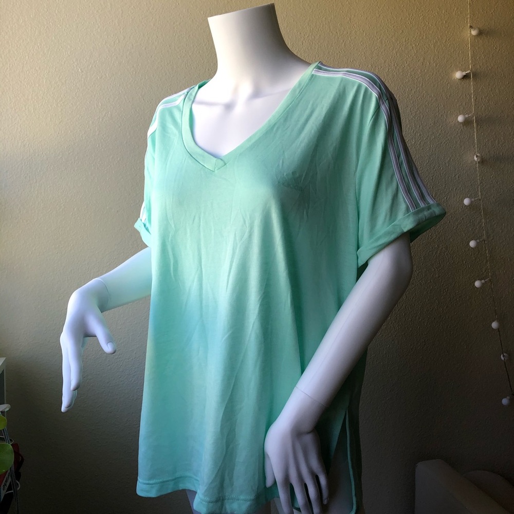 Adidas sport t-shirt